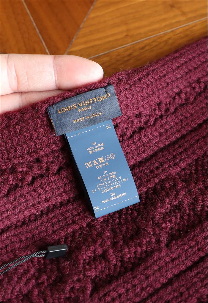 2026116115858151 100